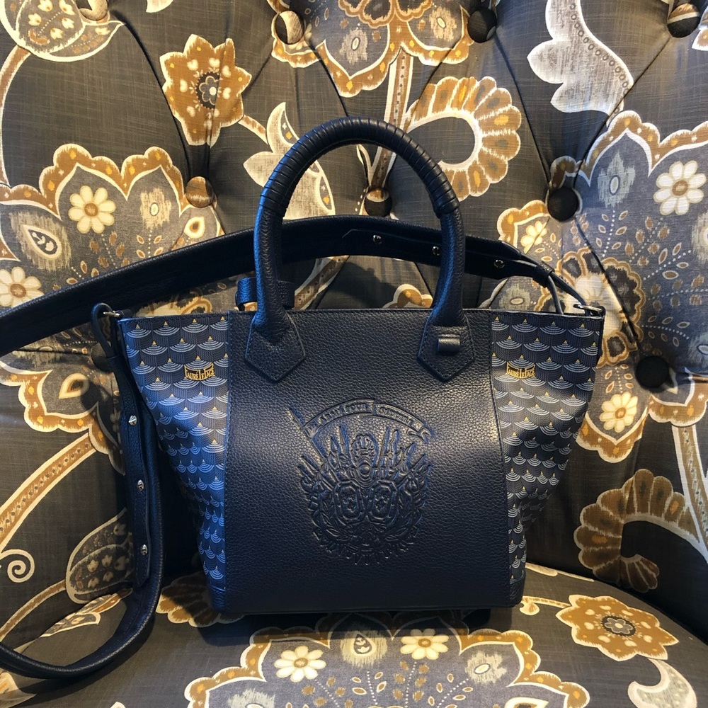 Faure Le page navy carry on 20